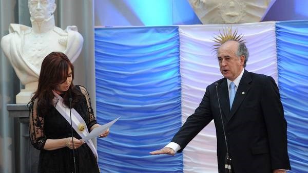 การเมืองอาร์เจนตินาก่อนการเลือกตั้งประธานาธิบดี